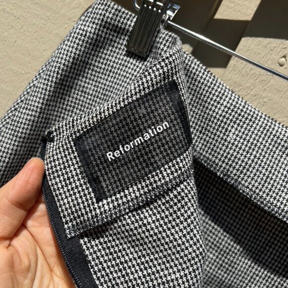 Reformation Houndstooth Linen A-Line Skirt - Size 10 - Picture 7 of 11
